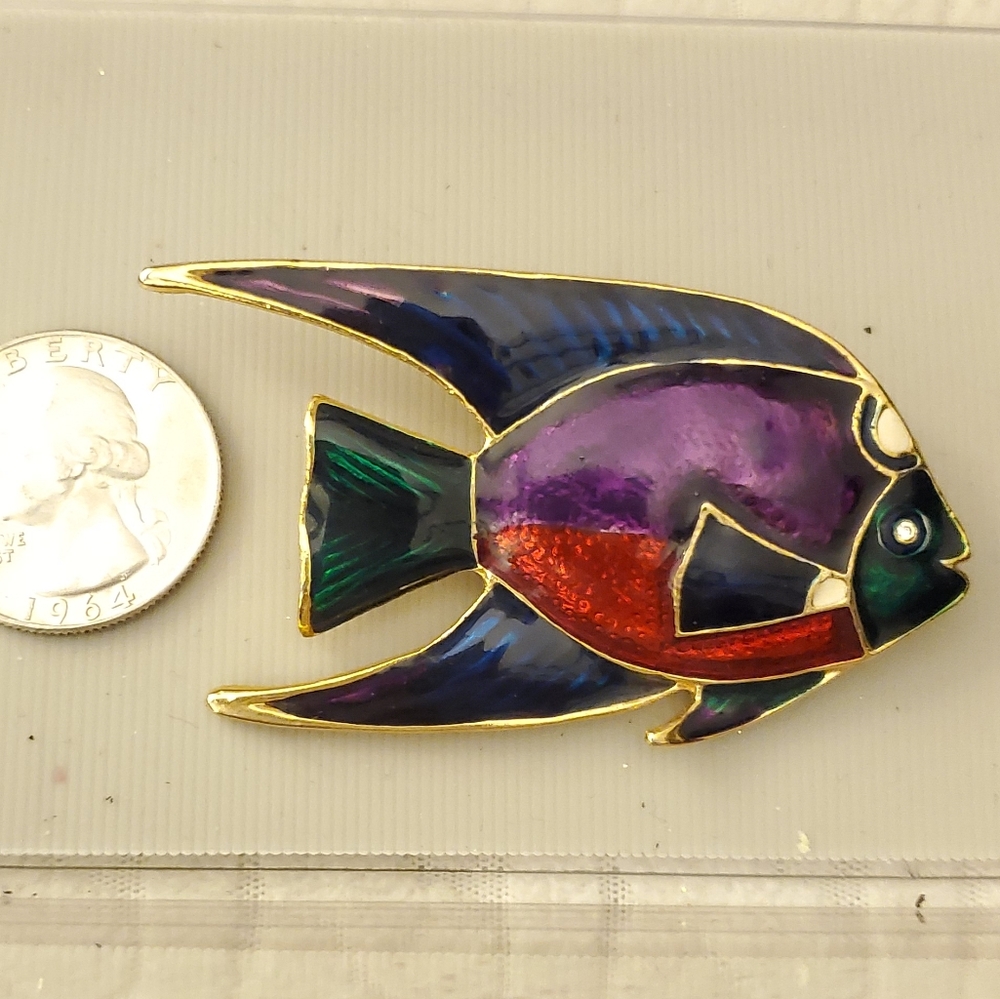 Vintage tropical fish pin brooch